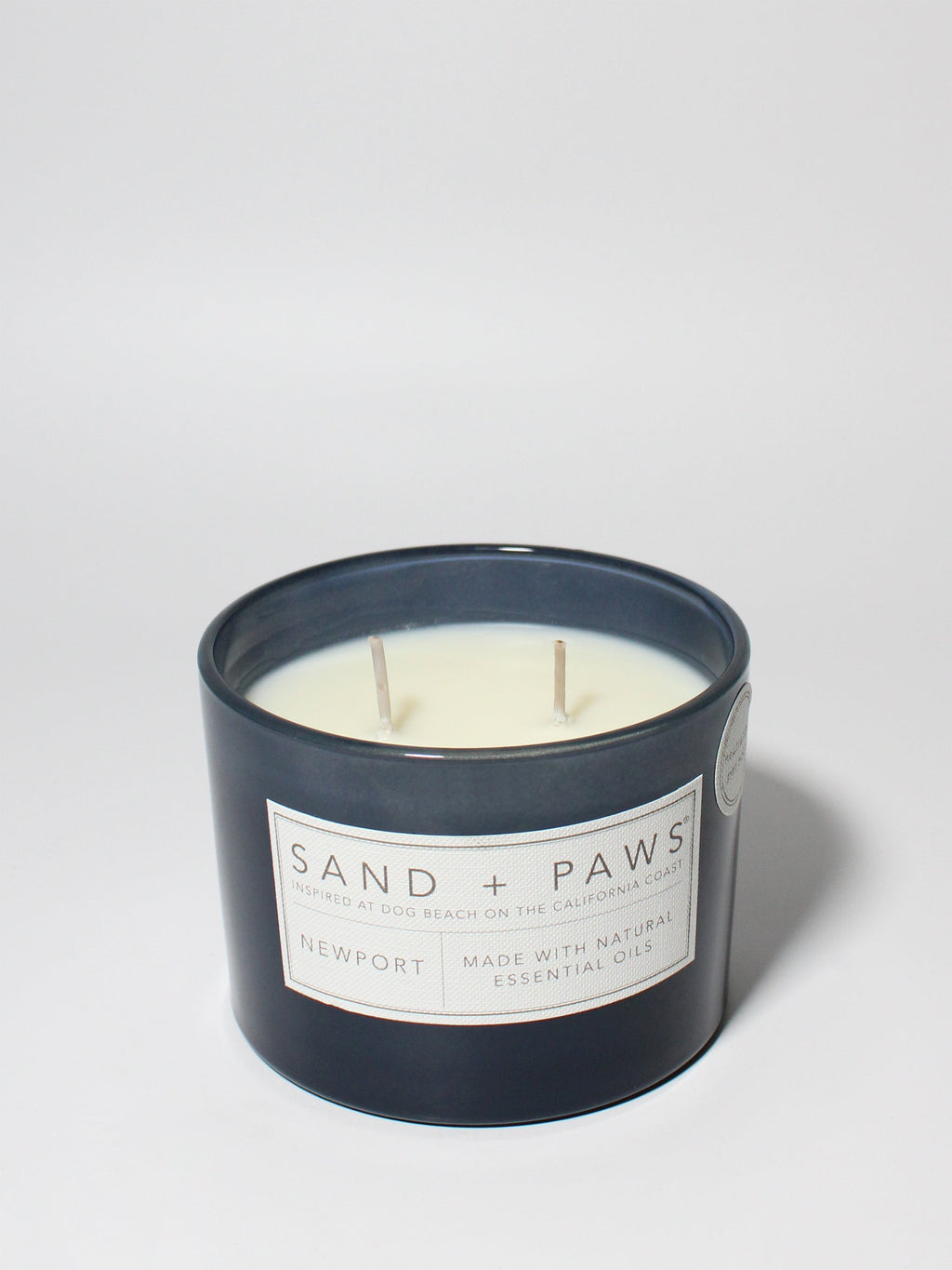Scented Sand + Paws Newport 12 oz scented candle
