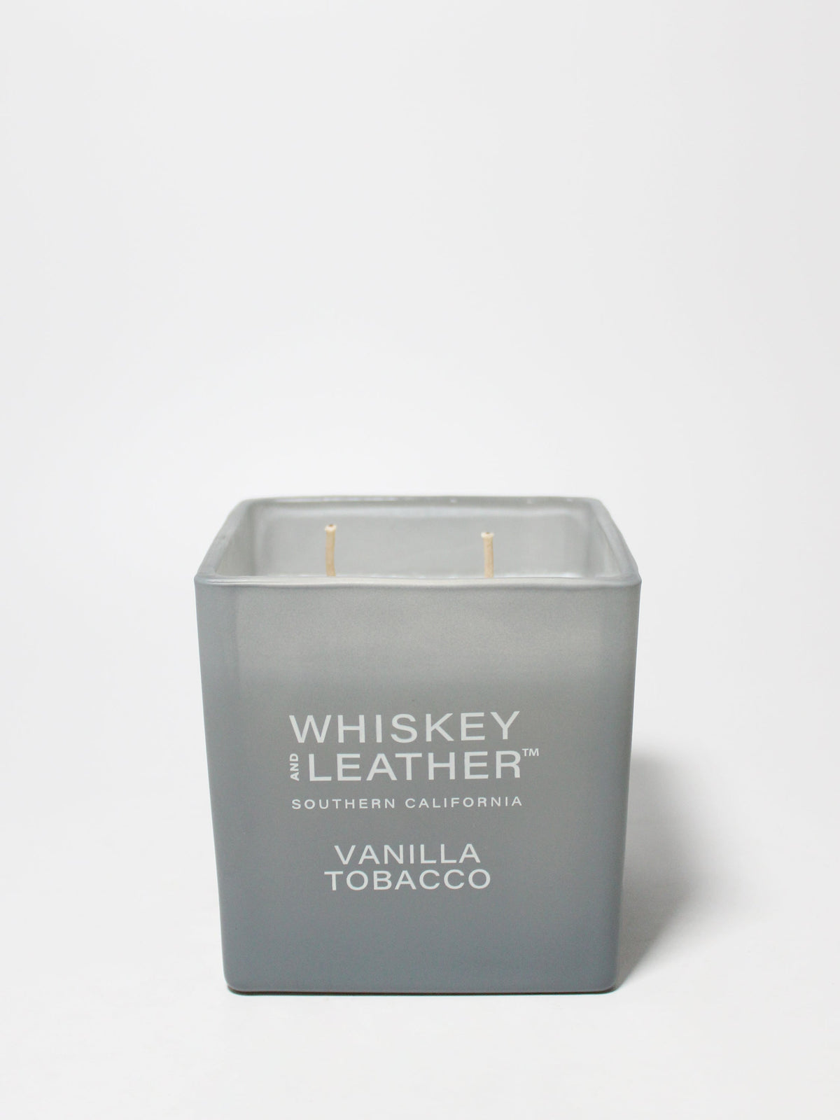 Cozy Vanilla Tobacco 16 oz scented candle