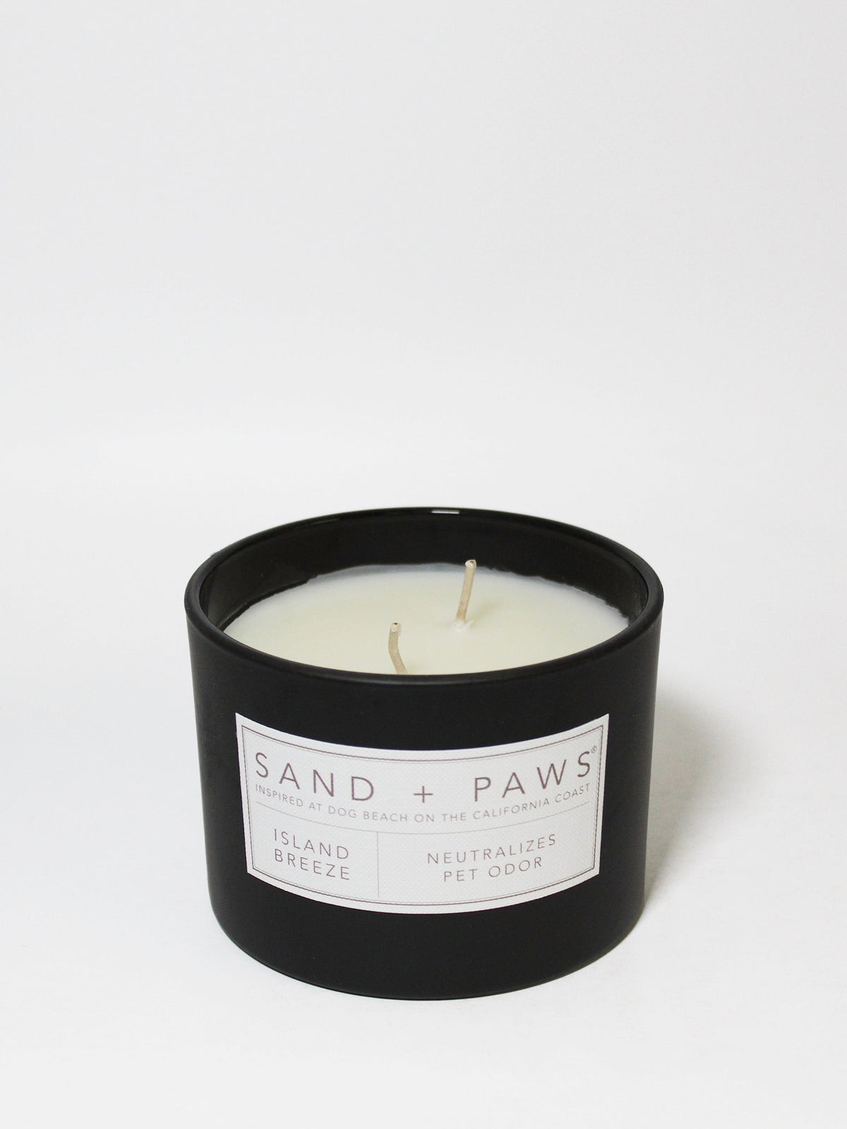 Cozy Sand + Paws Island Breeze 12 oz scented candle