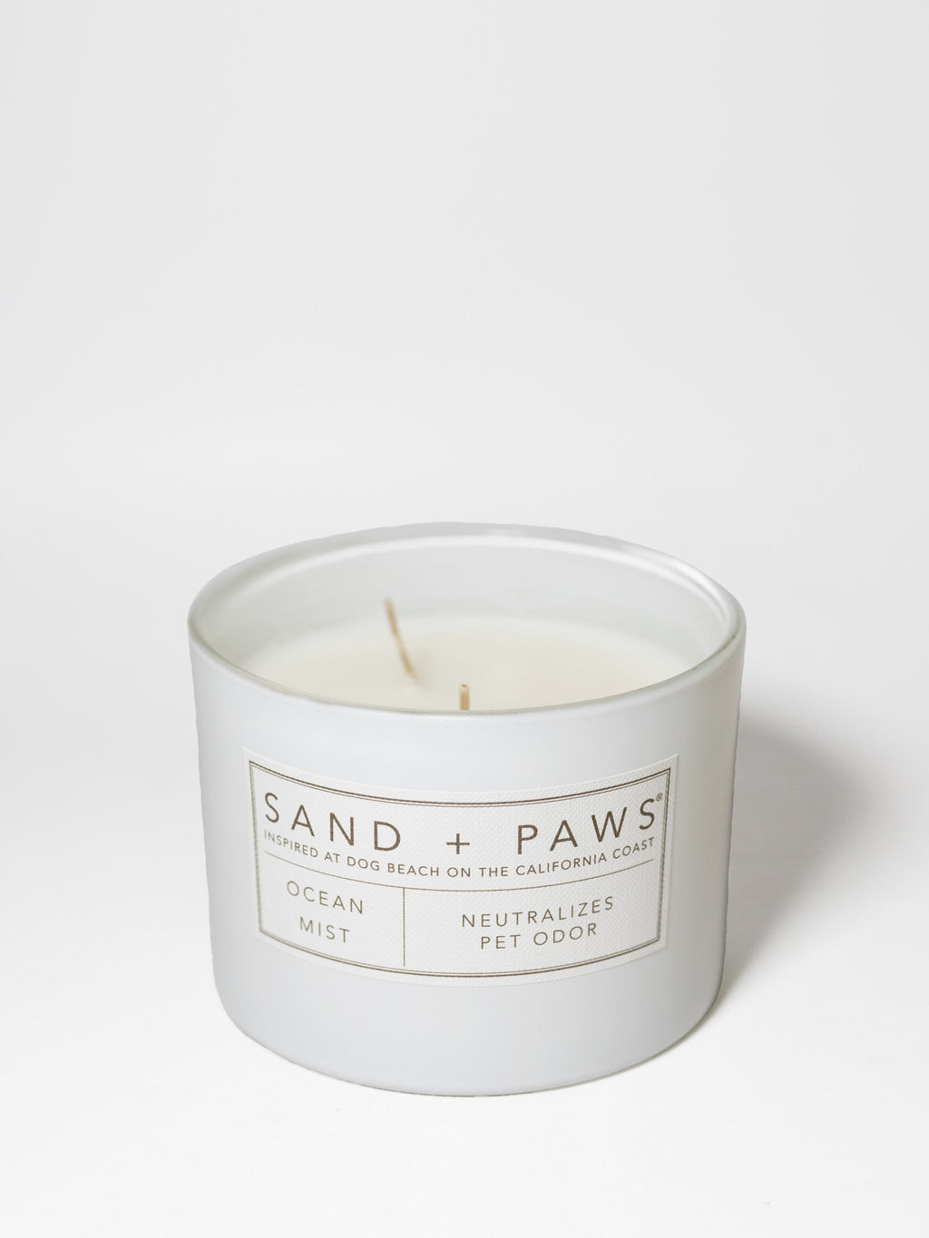 Scented Sand + Paws Ocean Mist 12 oz scented candle