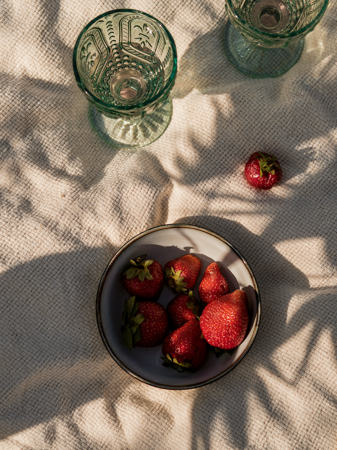 Scented Strawberry Mimosa 21 oz scented candle
