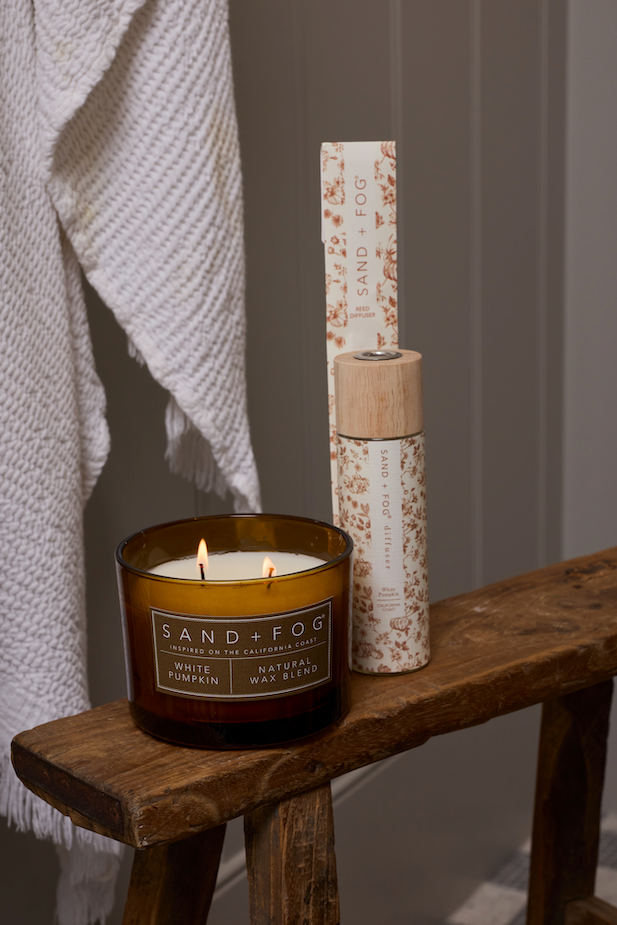 Cozy White Pumpkin 12 oz scented candle