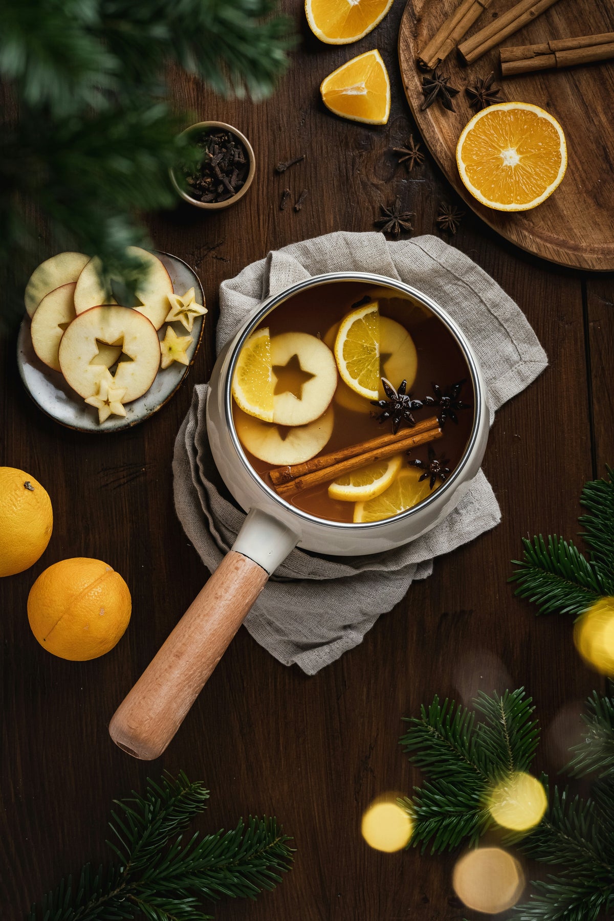 Scented Simmering Spices 21 oz scented candle