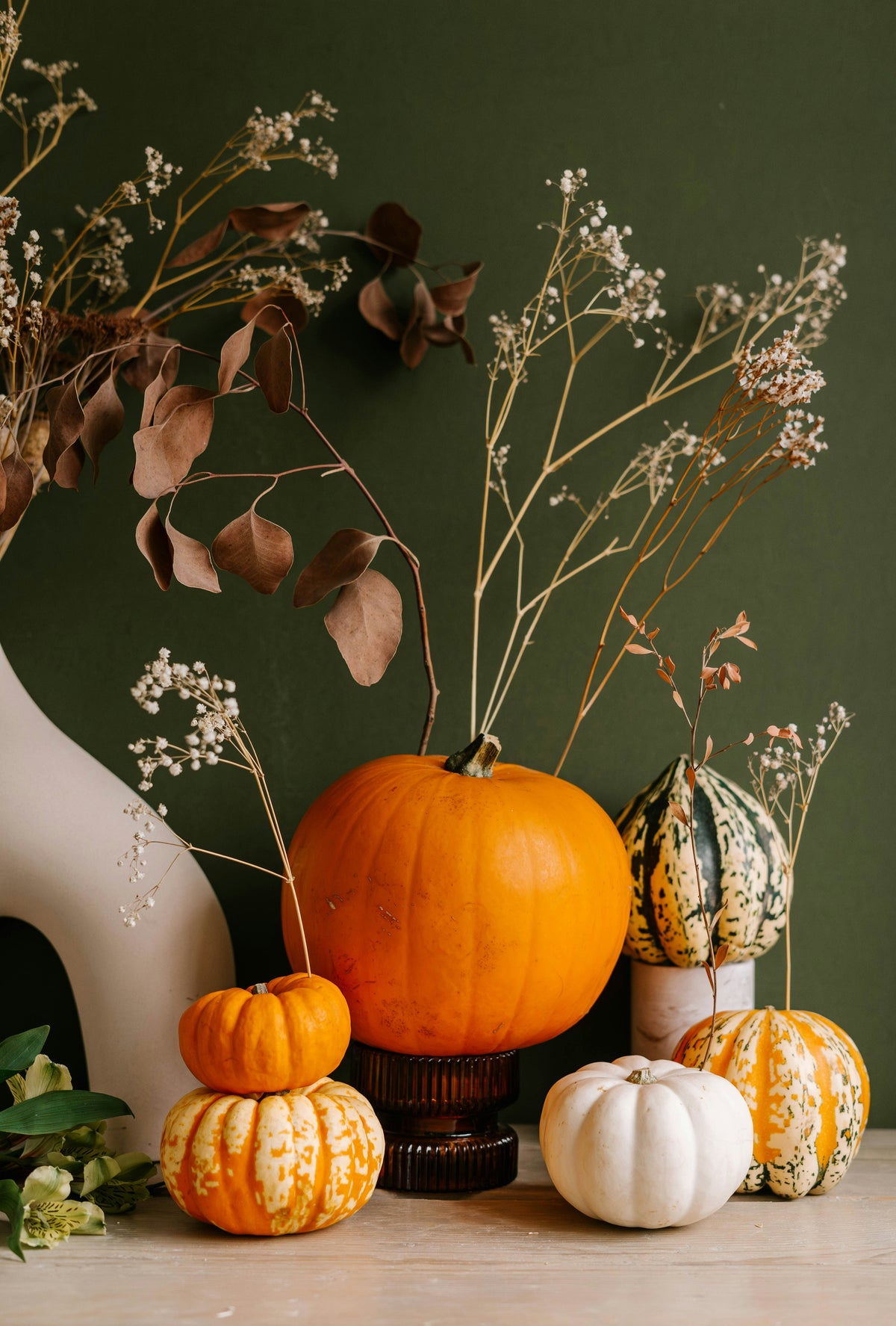 Scented Pumpkin & Eucalyptus 21 oz scented candle